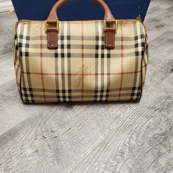 Burberry Handbags - Burberry bag